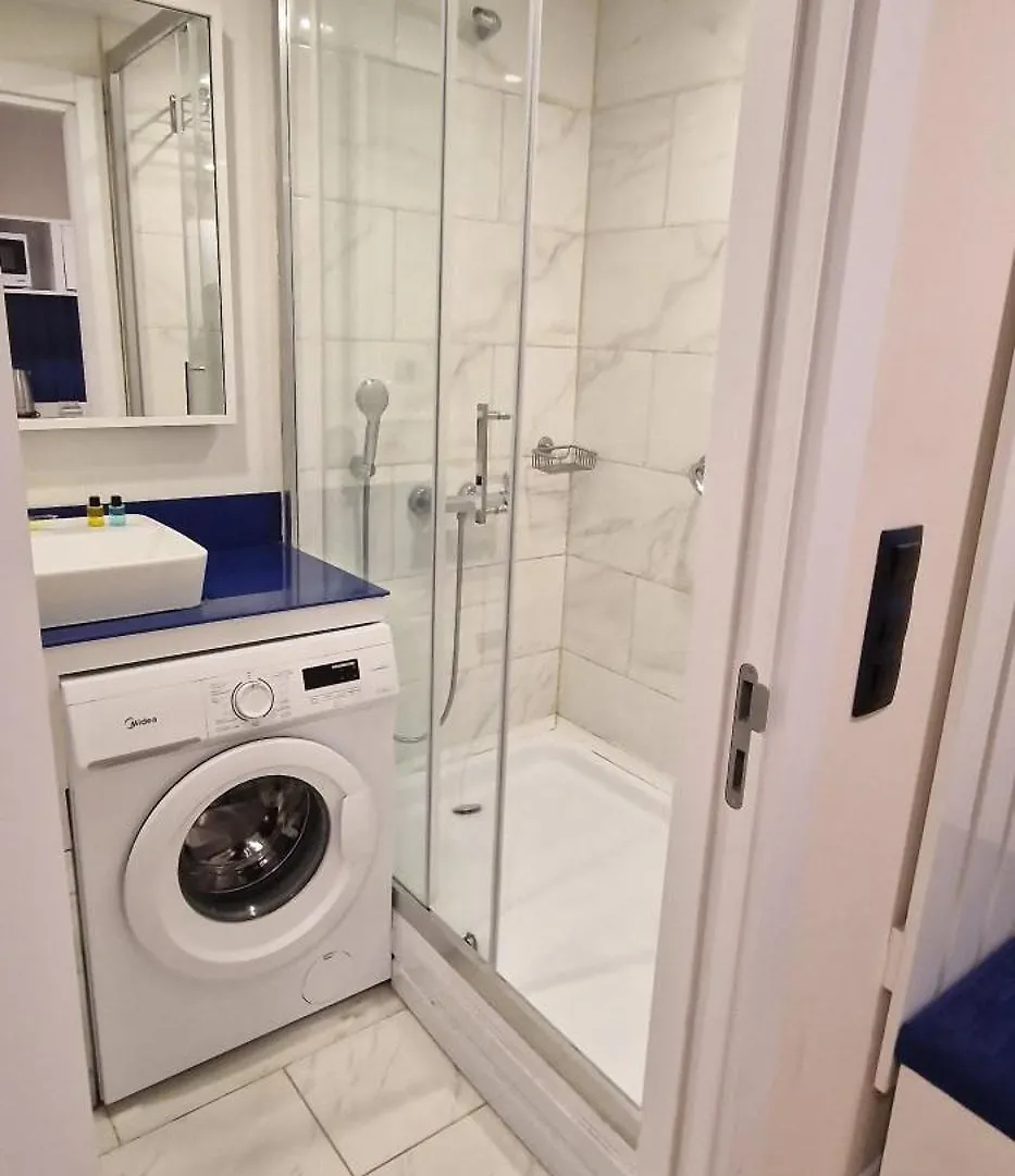Natalia -Apartments In - Orbi City Batumi 5*,